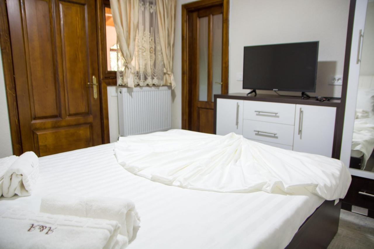 Casa Alex Si Alexia Hotel Jiblea Veche Eksteriør billede